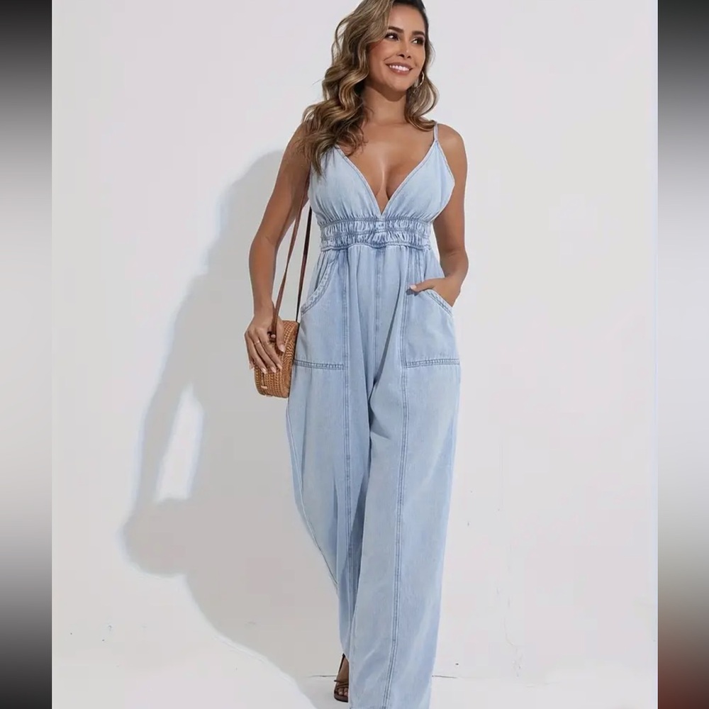 Denim jumpsuit blue acid wash pocket ruched stylish overall